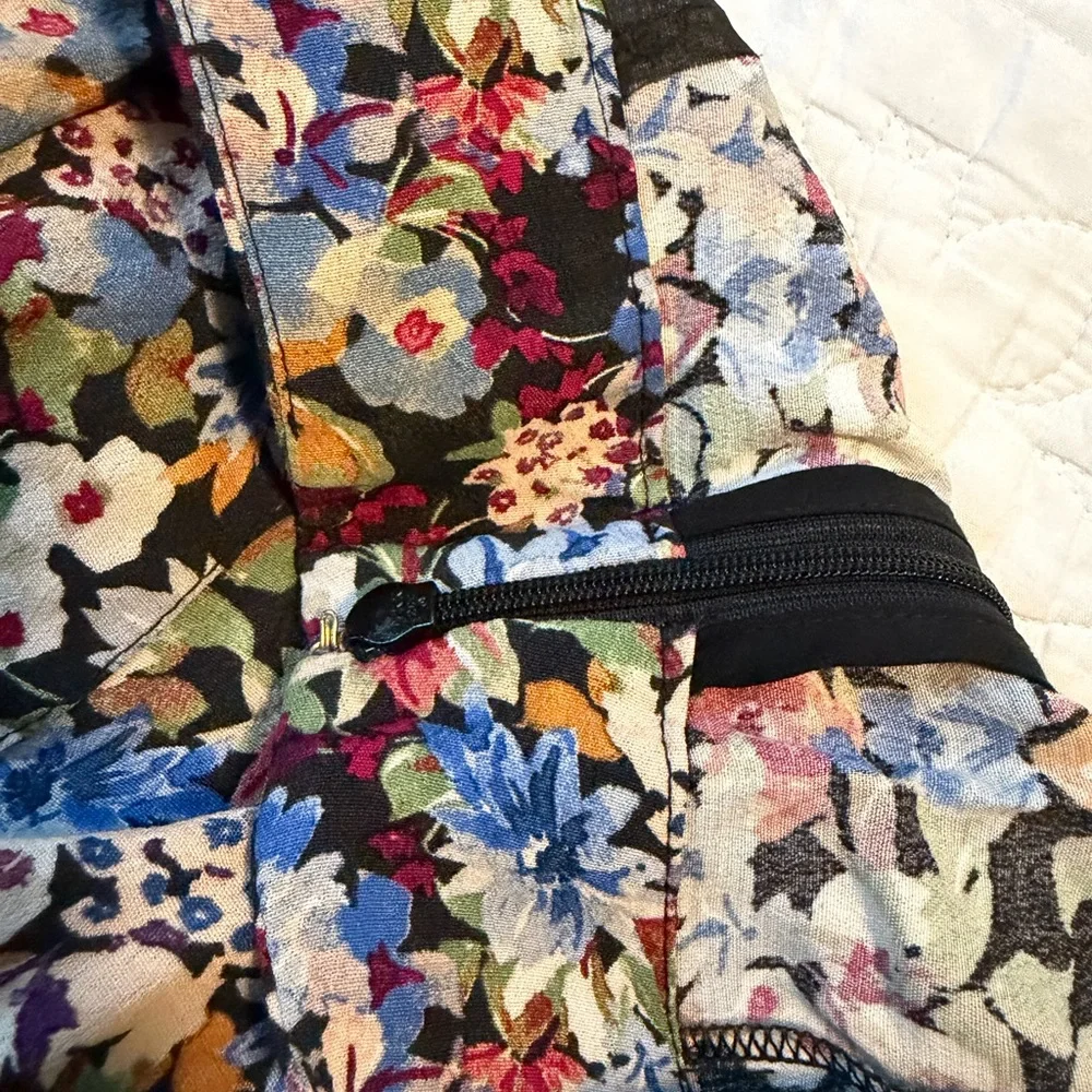 🇫🇷 Sézane Alicia Skirt, Multicolor Floral - Picture 6 of 7